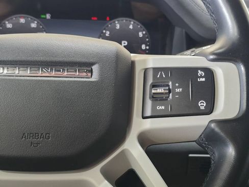 Used 2023 Land Rover Defender 110 SE AWD/4WD image 12