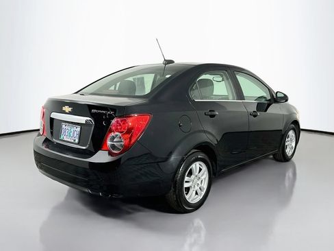 Used 2016 Chevrolet Sonic LT FWD image 8