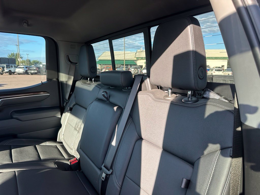 Used 2025 Chevrolet Silverado 1500 RST w/ Convenience Package II AWD/4WD image 23