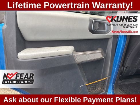 Used 2023 Ford Bronco Badlands image 33