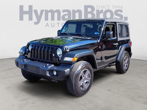 Used 2021 Jeep Wrangler Sport AWD/4WD image 7