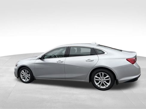 Used 2018 Chevrolet Malibu LT image 8