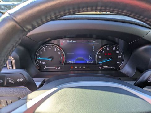 Certified 2022 Ford Explorer XLT w/ Equipment Group 202A image 20