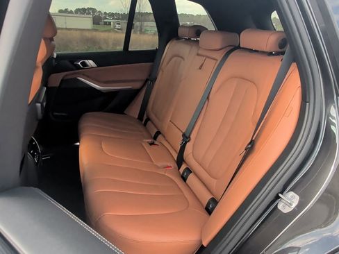 Used 2021 BMW X5 sDrive40i w/ Premium Package 2 image 34