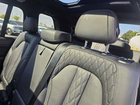 Used 2024 BMW X7 M60i w/ Executive Package AWD/4WD image 19