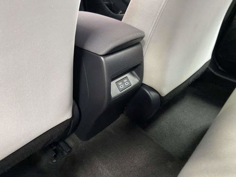 Used 2024 Toyota Corolla LE image 14