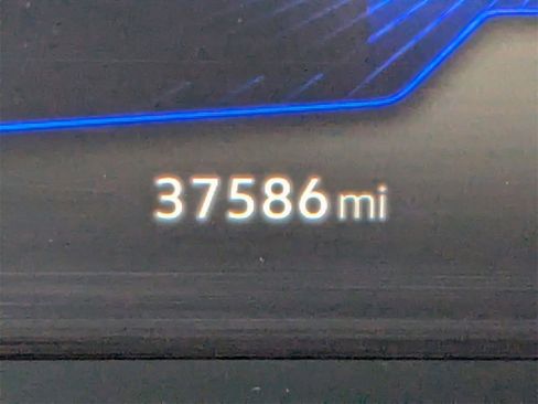 Used 2022 Volkswagen Tiguan S image 30