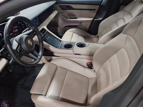 Used 2024 Porsche Taycan 4S image 14