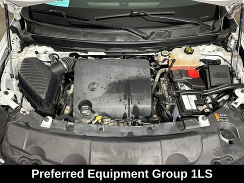 Used 2021 Chevrolet Traverse LS AWD/4WD image 5