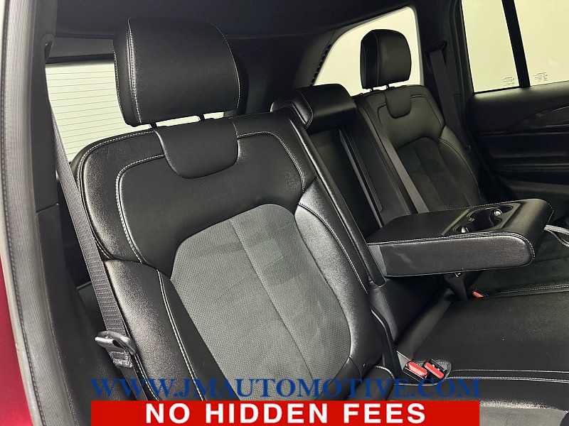 Used 2023 Jeep Grand Cherokee Altitude AWD/4WD image 19