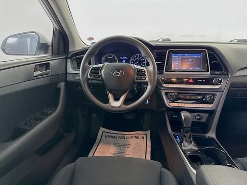 Used 2019 Hyundai Sonata SE FWD image 25