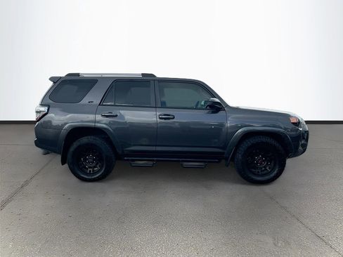 Used 2022 Toyota 4Runner SR5 RWD image 8