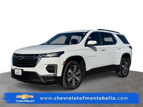 Certified 2023 Chevrolet Traverse LT w/ LT Premium Package image 1