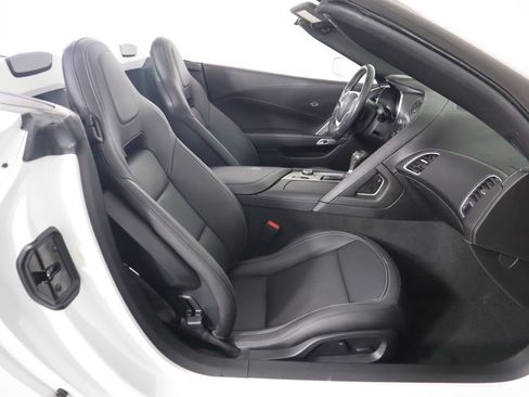 Used 2019 Chevrolet Corvette Stingray Convertible w/ 1LT image 27