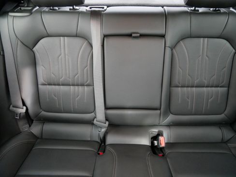 Used 2025 Buick Envista Avenir image 13