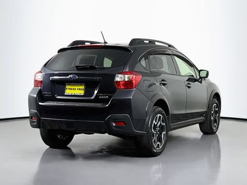 Used 2017 Subaru Crosstrek 2.0i Premium AWD/4WD image 7