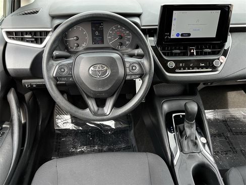 Used 2024 Toyota Corolla LE image 10