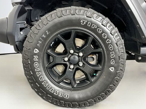Used 2020 Jeep Wrangler Willys image 11