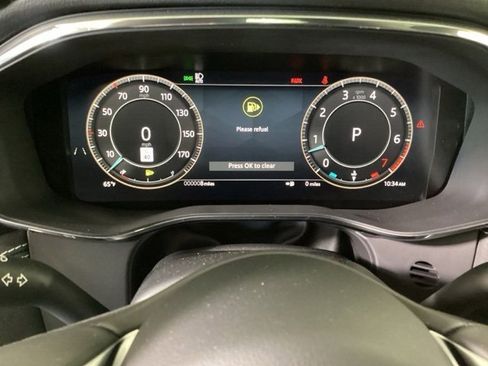 Certified 2025 Jaguar F-PACE R-Dynamic S image 27