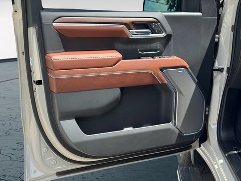 New 2026 GMC Sierra 1500 Denali Ultimate AWD/4WD image 12