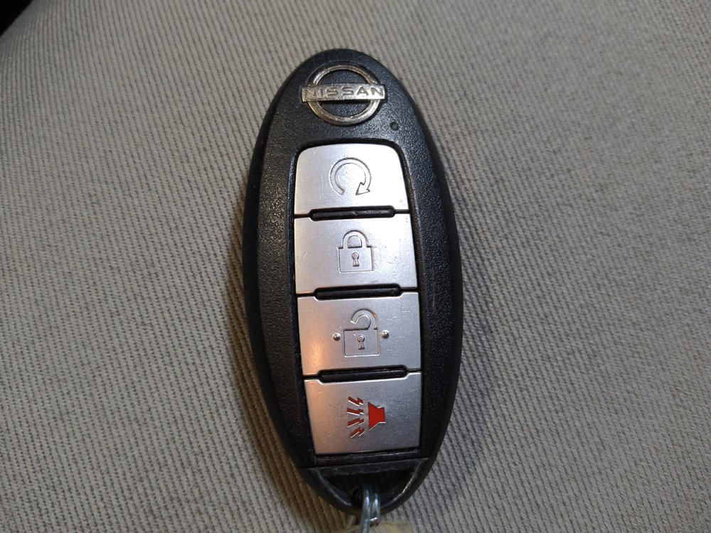 Used 2022 Nissan Pathfinder SV FWD image 32