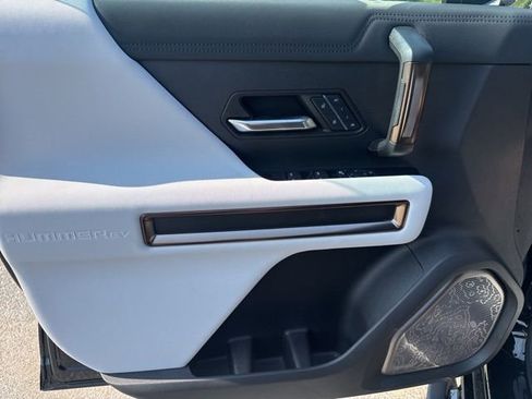 New 2025 GMC Hummer EV 3X w/ Extreme Off-Road Package image 10