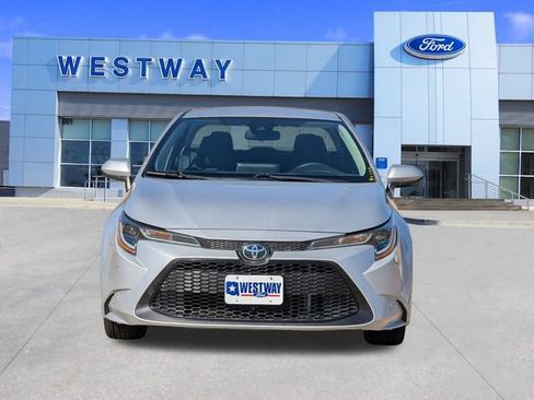 Used 2020 Toyota Corolla LE image 6