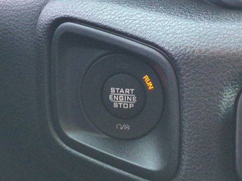 New 2026 Jeep Gladiator Sport image 29