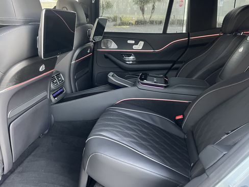 New 2026 Mercedes-Benz Maybach GLS 600 Maybach GLS 600 image 17