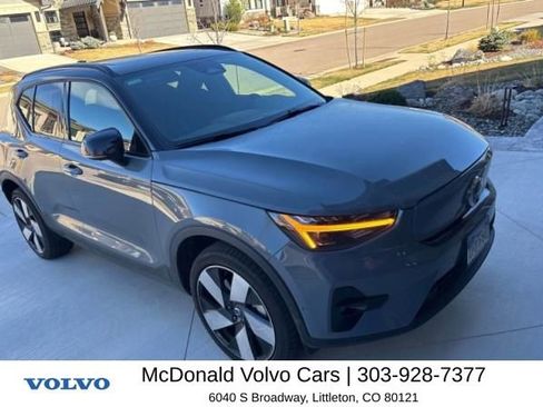 Used 2023 Volvo XC40 Recharge Ultimate w/ Protection Package Premier image 4