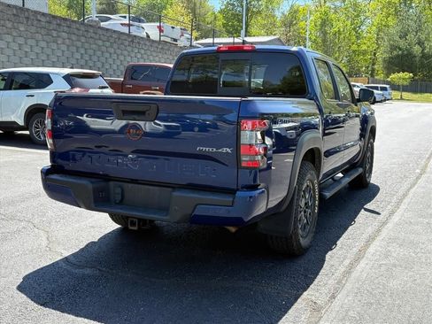 Used 2022 Nissan Frontier PRO-4X w/ Pro-4X Premium Package AWD/4WD image 5