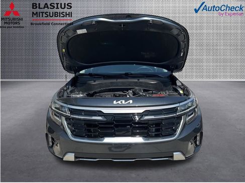 Used 2024 Kia Seltos SX w/ SX Sunroof Package AWD/4WD image 23