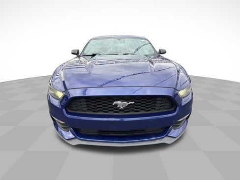 Used 2016 Ford Mustang V6 image 2