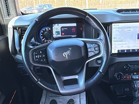 Certified 2022 Ford Bronco Badlands image 13