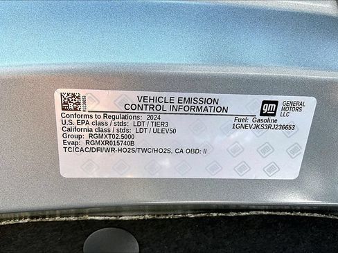 Used 2024 Chevrolet Traverse Z71 w/ LPO, Floor Liner Package AWD/4WD image 37