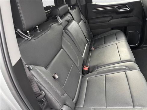 Used 2025 GMC Sierra 1500 SLT w/ SLT Premium Plus Package AWD/4WD image 19