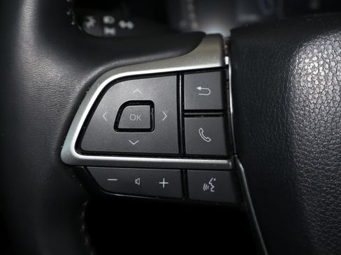 Used 2025 Toyota Grand Highlander AWD Hybrid image 19