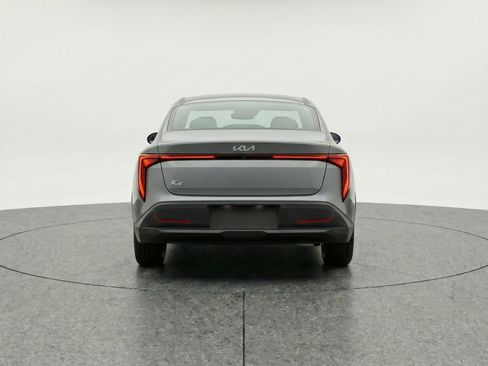 Used 2025 Kia K4 LXS image 7