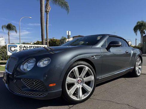 Used 2016 Bentley Continental GT image 2
