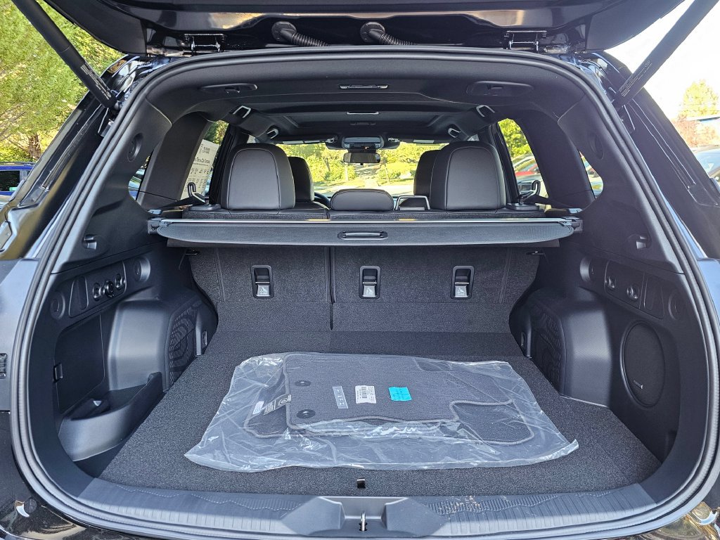 New 2026 Subaru Forester Sport AWD/4WD image 12