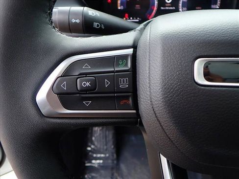 Used 2024 Jeep Compass Limited w/ High Altitude Package image 15