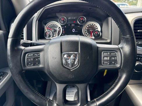 Used 2017 RAM 1500 Big Horn RWD image 31