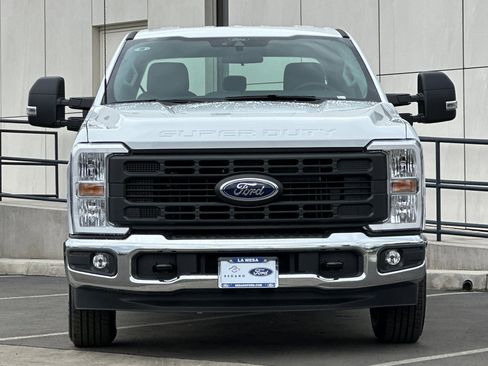 New 2026 Ford F250 XL w/ XL Chrome Package image 8