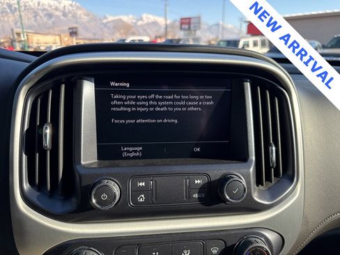 Used 2022 GMC Canyon Elevation w/ Elevation Premium Package image 24