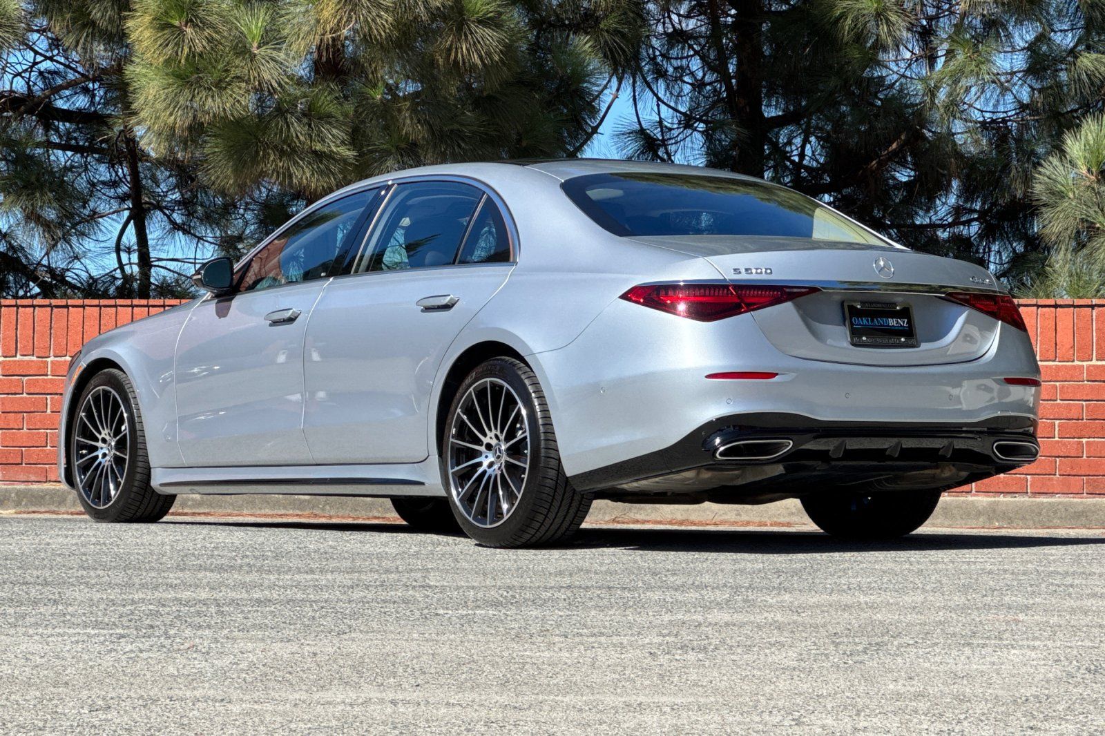 Used 2022 Mercedes-Benz S 500 4MATIC image 6