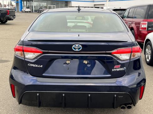 Used 2023 Toyota Corolla SE image 5