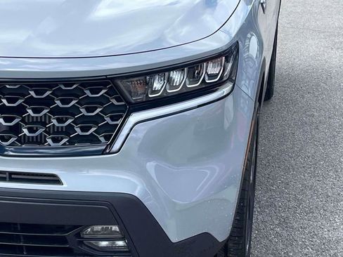 Used 2023 Kia Sorento X-Line EX image 34