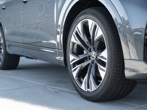 New 2026 Audi Q8 Premium Plus image 34