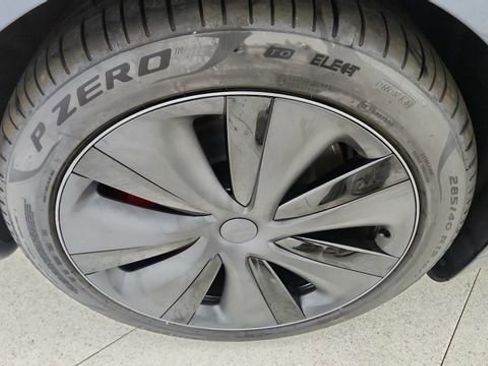 Used 2025 Tesla Model S Plaid image 52