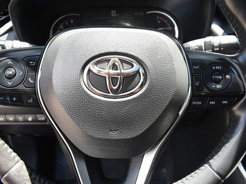 Used 2021 Toyota RAV4 Limited AWD/4WD image 31